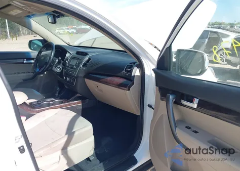 2014 Kia Sorento Lx from USA, damaged, VIN 5XYKT4A65EG436516